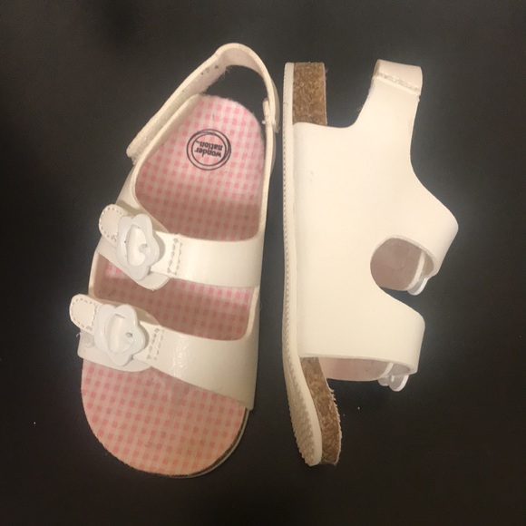 Sandler for little girl - Picture 2 of 4